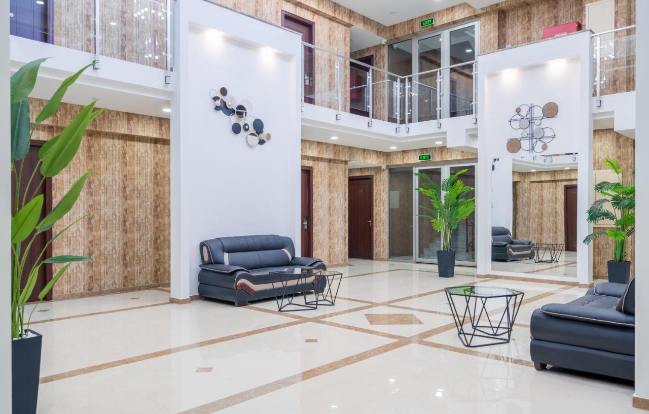 Aura Hotel Tbilisi Exterior photo